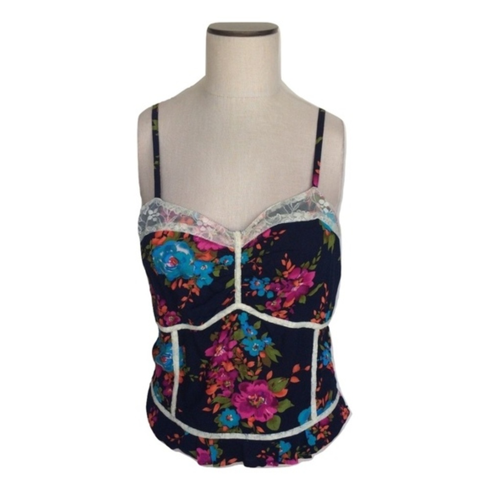 NWT Millau Floral Print Lace Accent Tank Crop Top